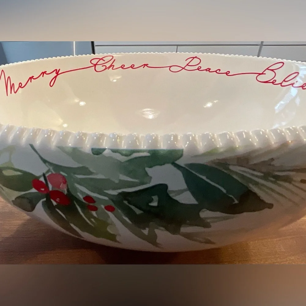 LARGE Better Homes And Gardens Winter Botanical Salad/Fruit Serving Bowl